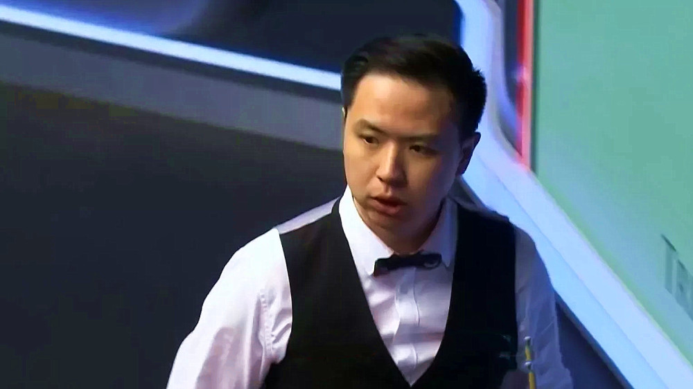 自一个中立 自一个中立