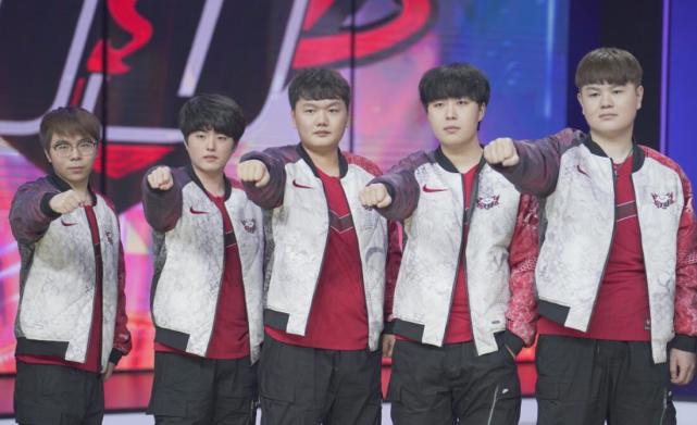 分大胜辽宁 分大胜辽宁