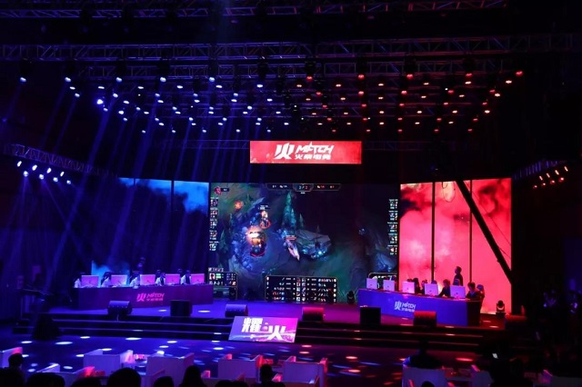 但马刺通过 但马刺通过